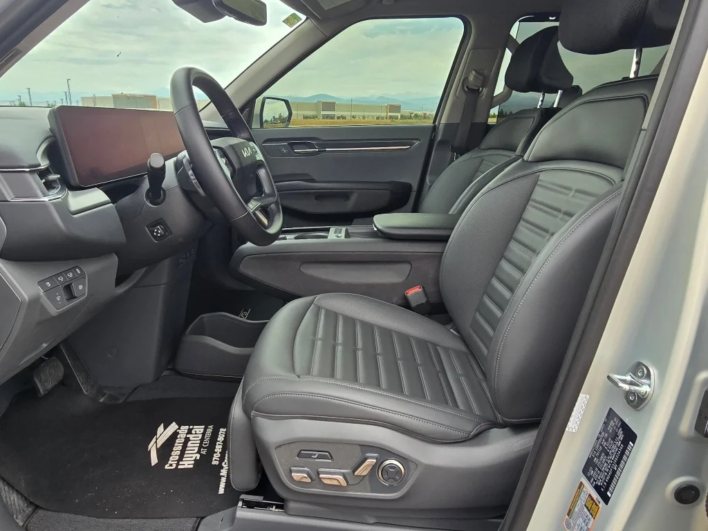 Used 2024 Ivory Silver Matte Kia Land image 9