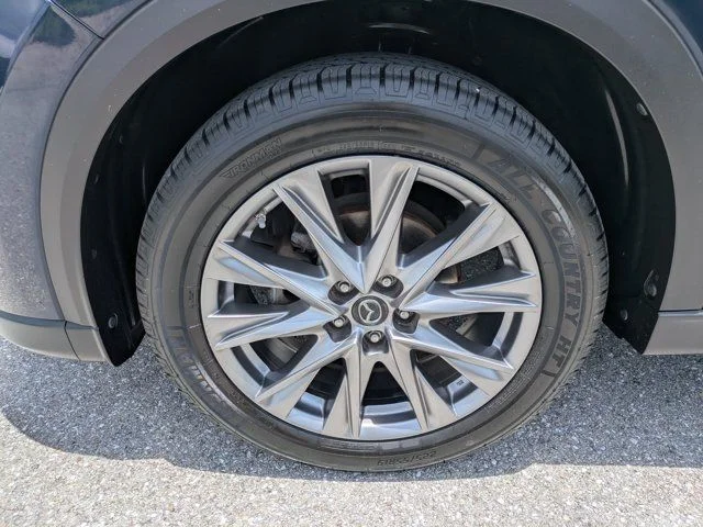 Used 2019 Crystal Blue Mazda Grand Touring image 11