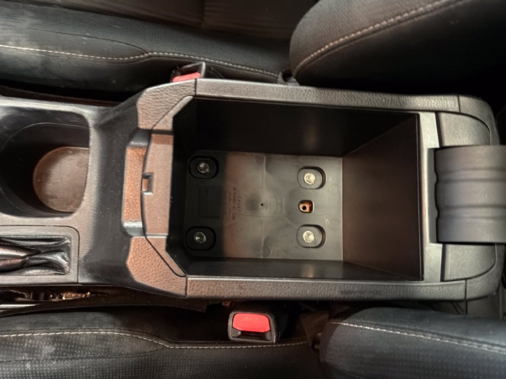Used 2014 Blue Toyota XLE image 26