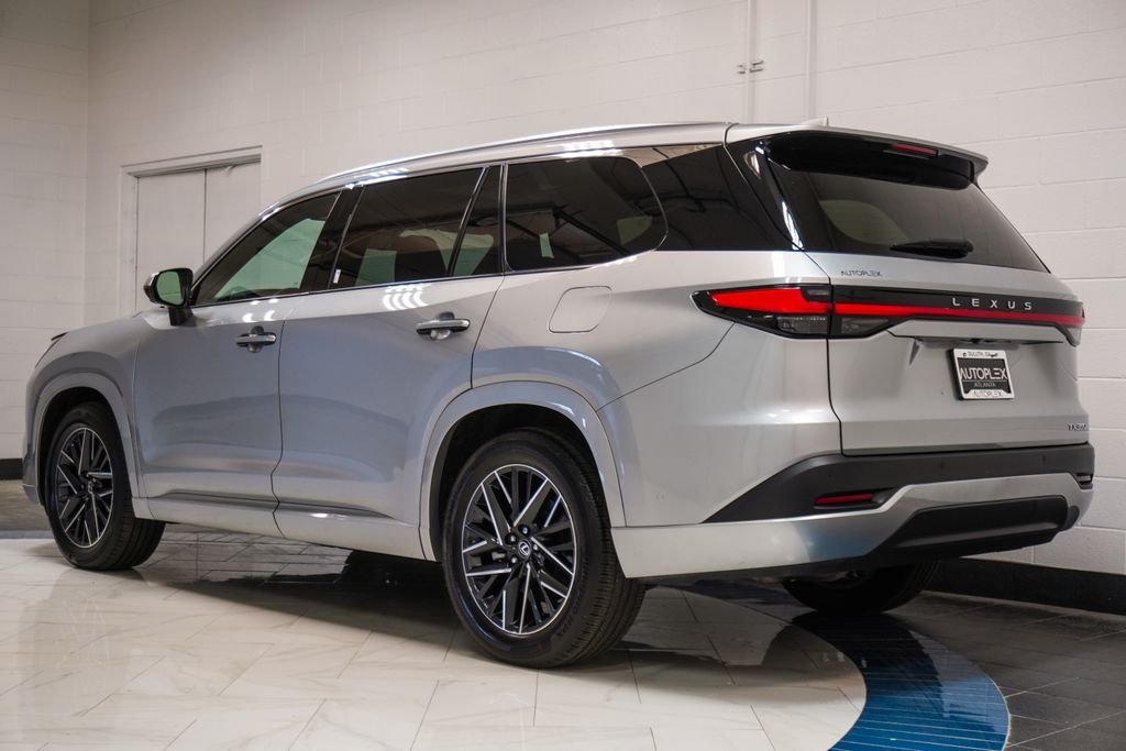 Used 2024 Silver Lexus 350 Luxury image 32