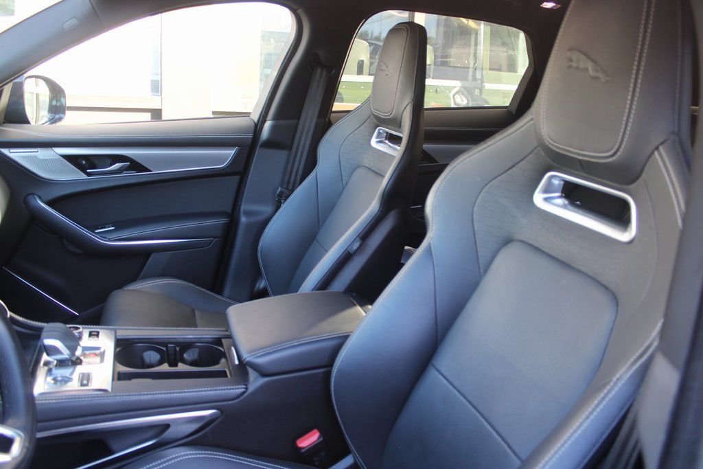 Used 2024 Santorini Black Metallic Jaguar P400 R-Dynamic S image 4