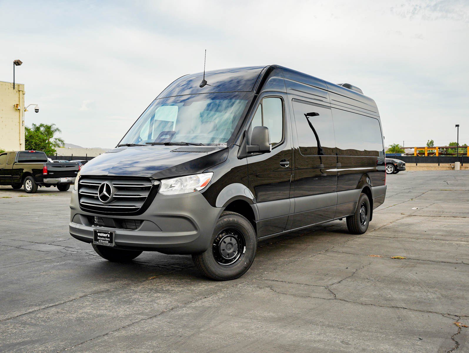 New 2026 Jet Black Mercedes-Benz 2500 High Roof I4 Diesel 170 RWD image 1
