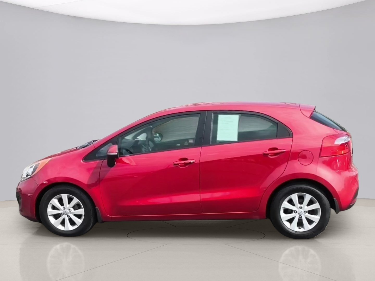 Used 2012 Red Kia EX image 2