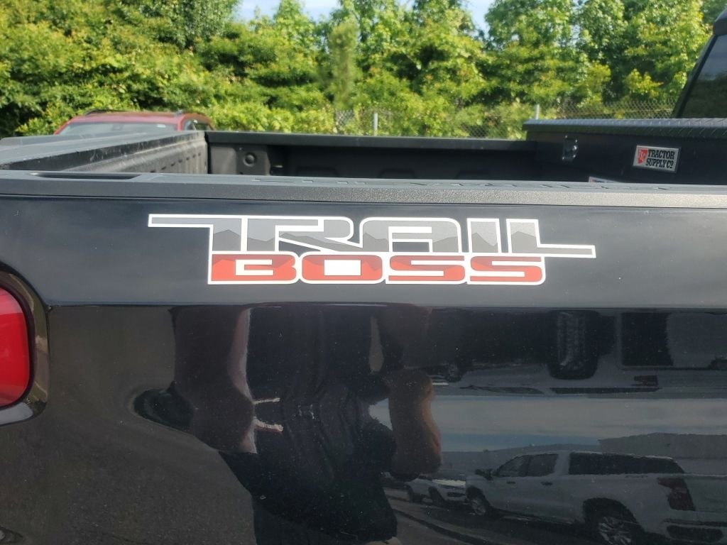 Used 2025 Black Chevrolet LT Trail Boss image 7