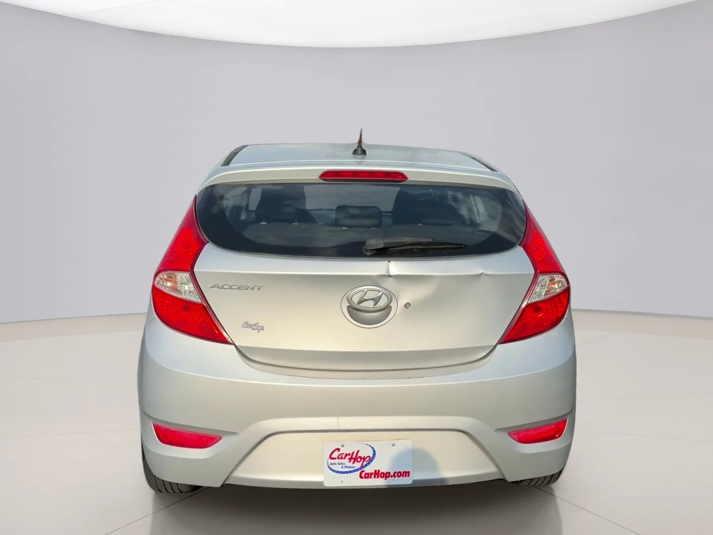 Used 2014 Silver Hyundai GS image 6
