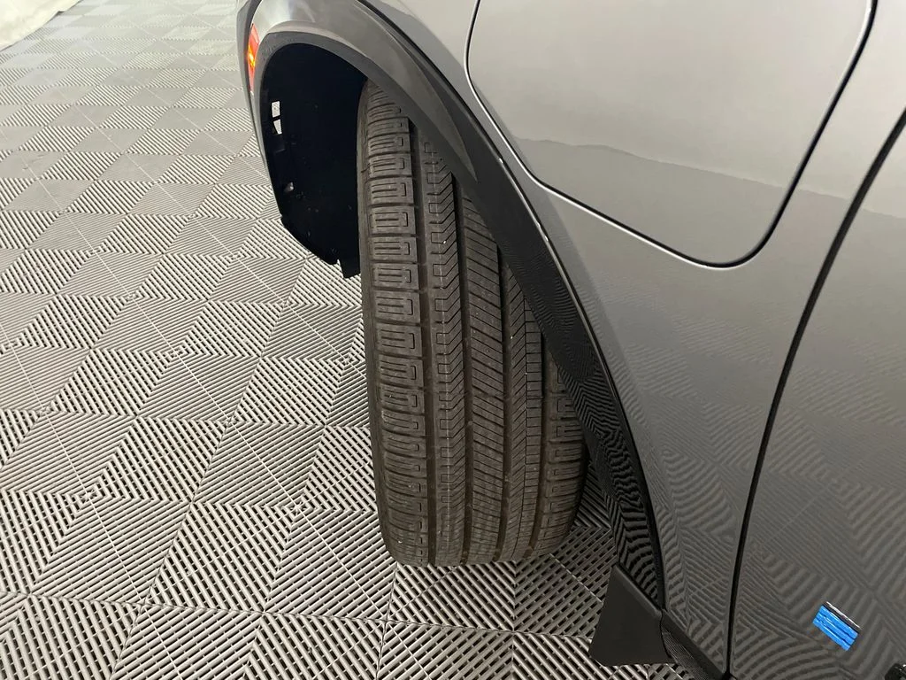 New 2025 Sterling Gray Metallic Chevrolet RS image 38