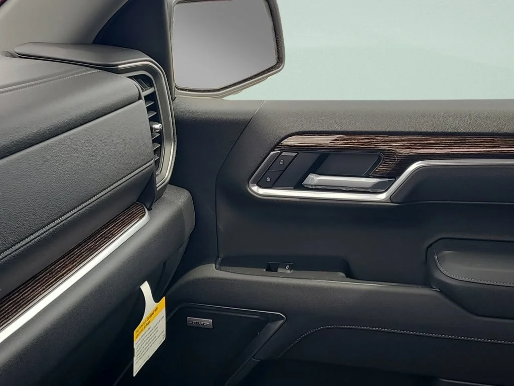 New 2026 Summit White GMC Elevation image 13