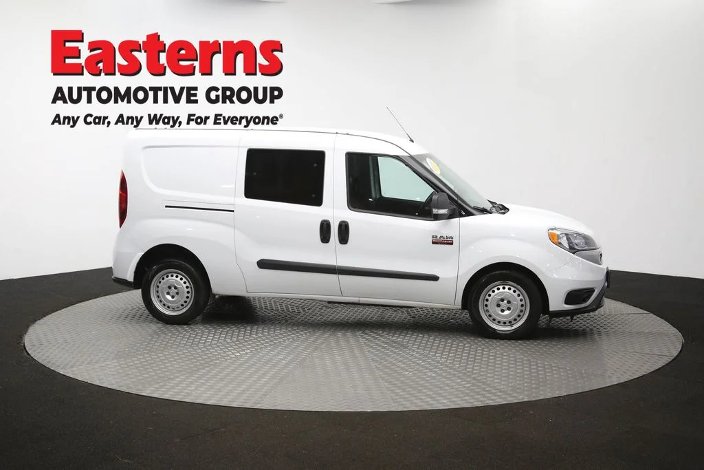 Used 2022 White Ram Base image 45