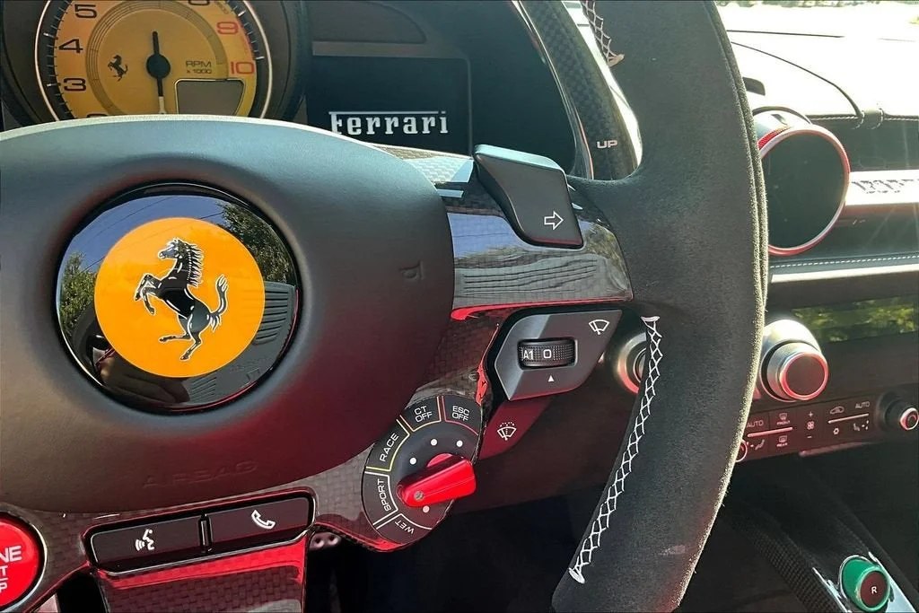 Used 2023 Nero Daytona Ferrari  image 12