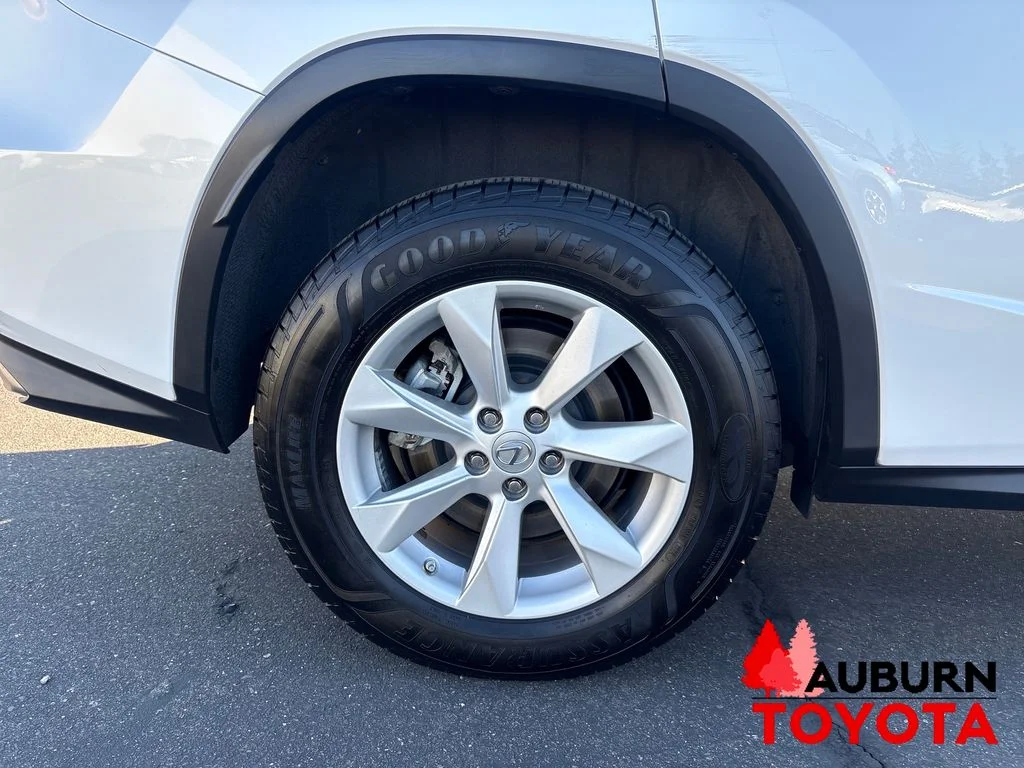 Used 2017 White Pearl Lexus 350 image 26