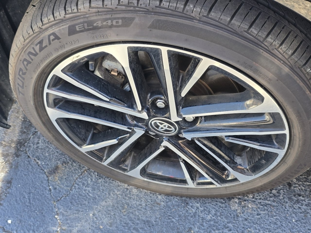Used 2025 Black Toyota XLE image 25
