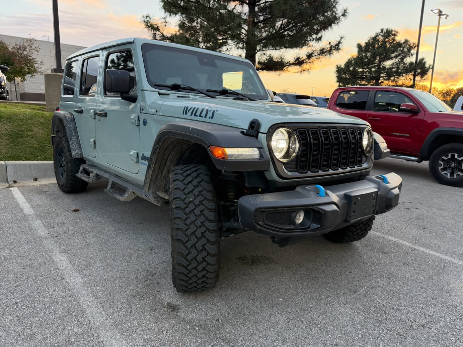 Used 2024 Earl Clearcoat Jeep Willys image 3