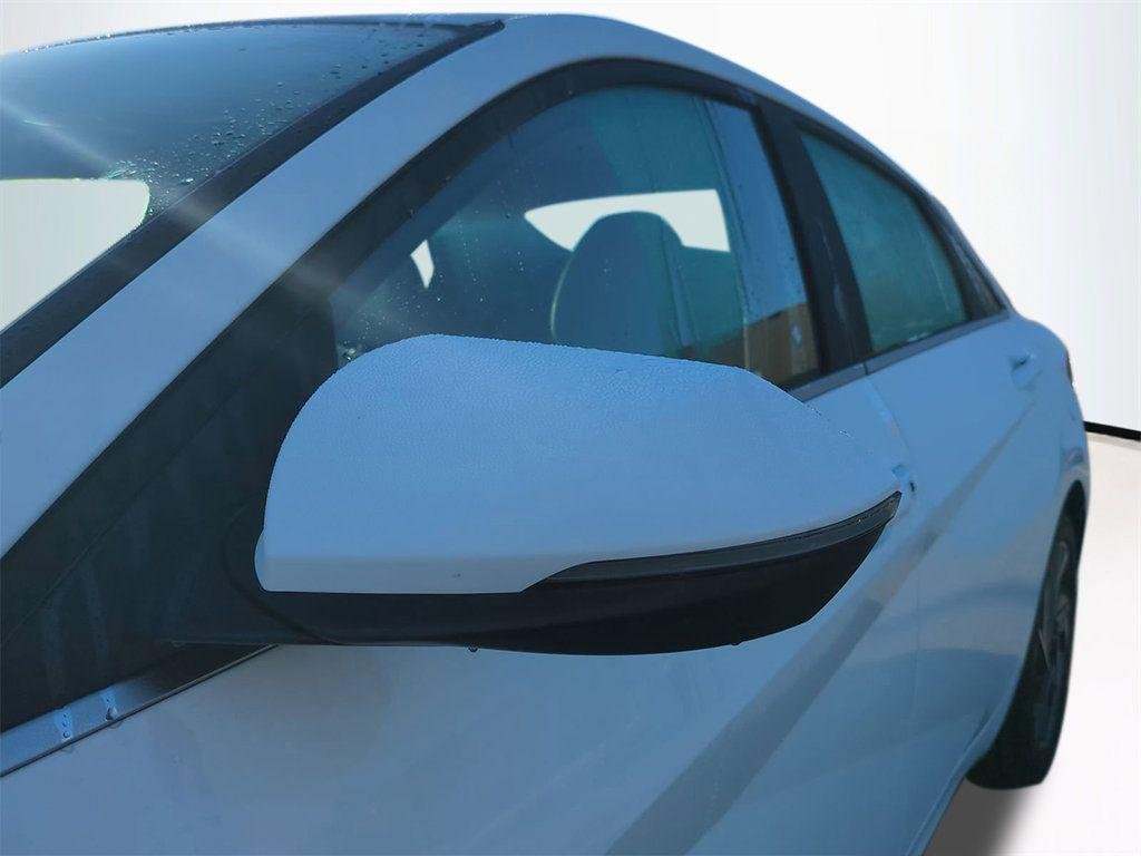 New 2026 White Hyundai Limited image 12