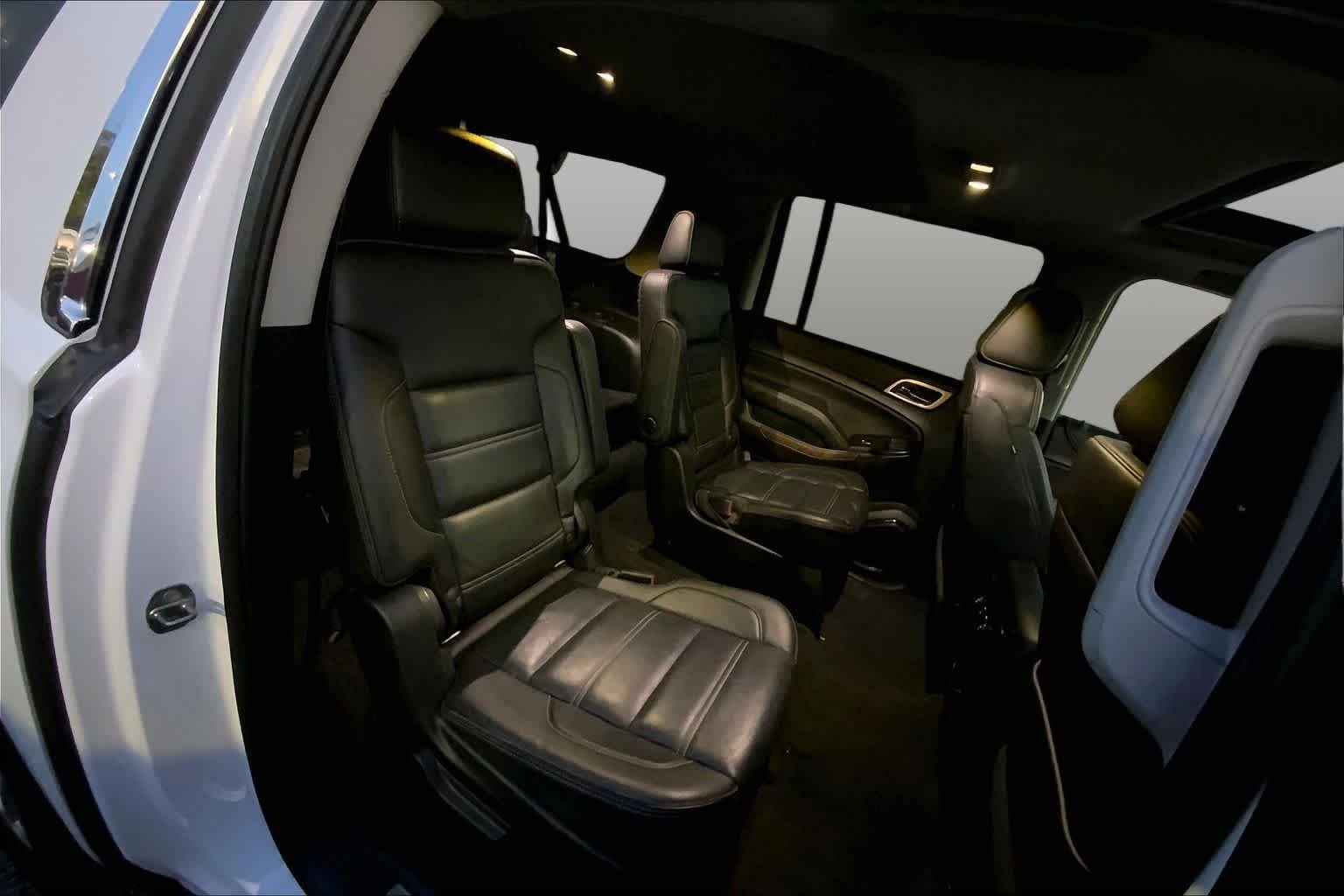 Used 2019 Summit White GMC Denali image 17