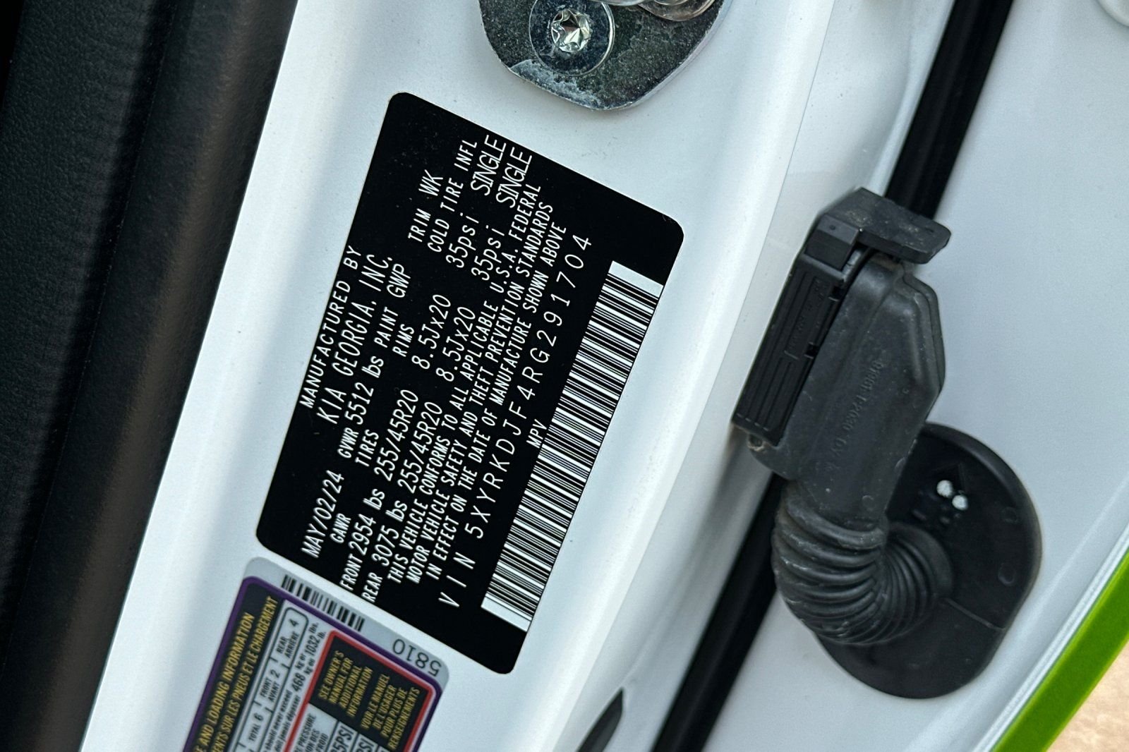 Used 2024 White Kia X-Line SX image 29