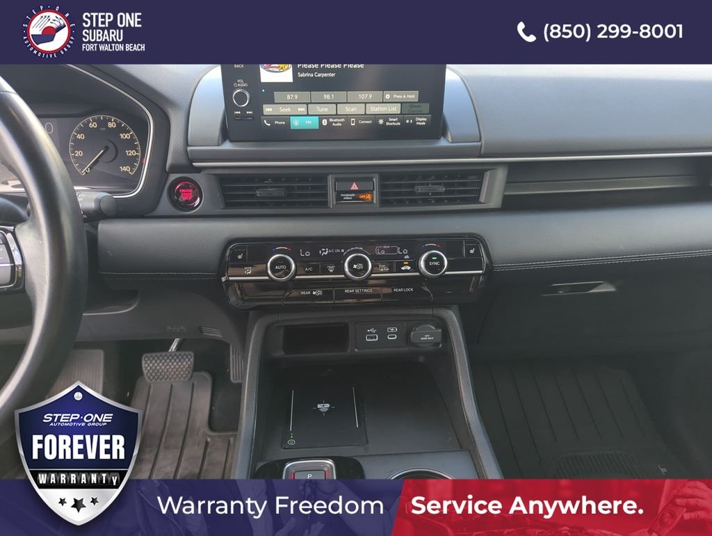 Used 2025 Black Honda EX-L image 25