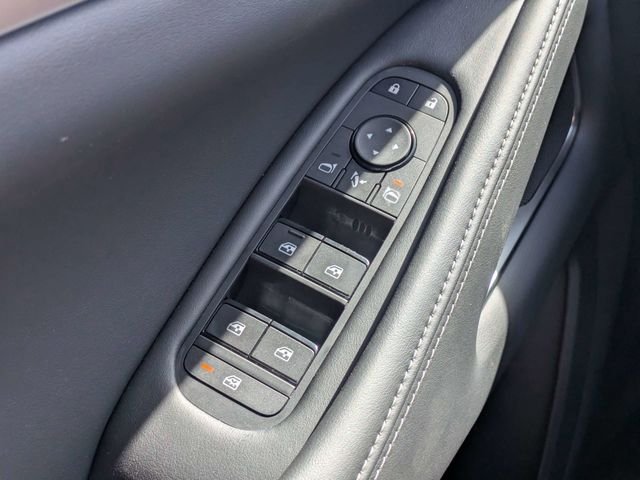 New 2027 MINERAL BLACK INFINITI Luxe FWD image 25