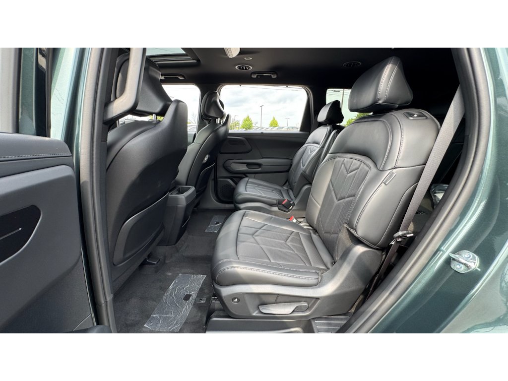 New 2027 Black Jade Green Kia X-Line EX image 26