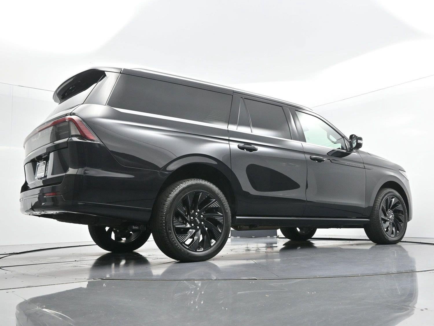 Used 2026 Infinite Black Metallic Clearcoat Lincoln Black Label image 66