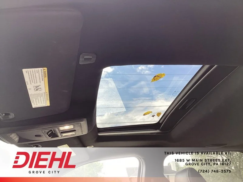 Used 2018 Black Ram Laramie Longhorn image 20