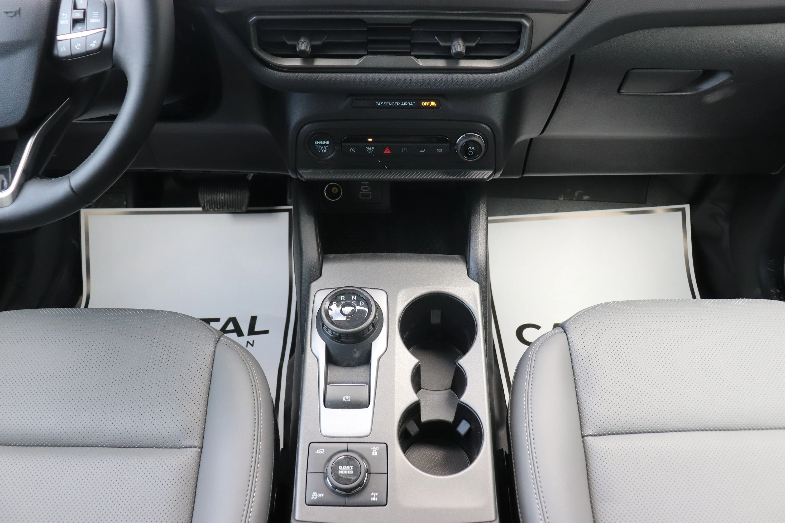 New 2026 SPACE WHITE METALLIC Ford Badlands image 10