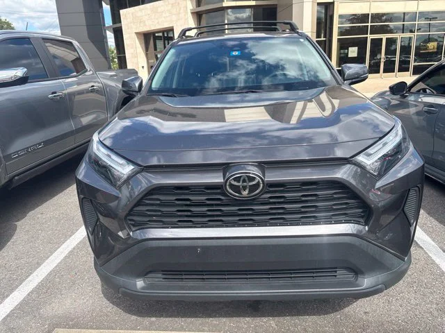 Used 2022 Gray Toyota XLE image 9