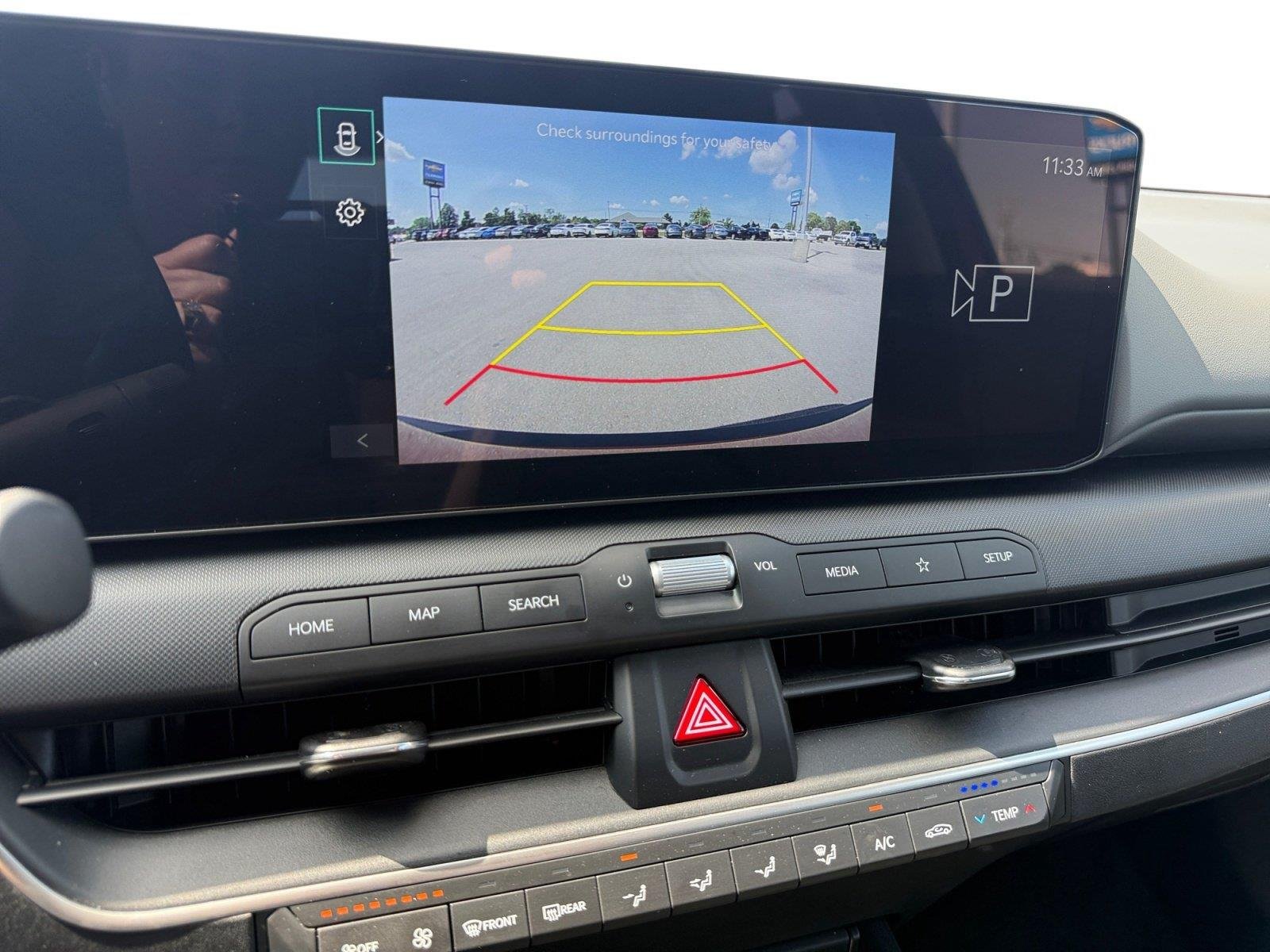 Used 2025 Currant Red Kia LXS image 20
