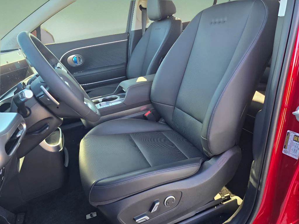 2026 Hyundai IONIQ 9 SEL - Photo 13