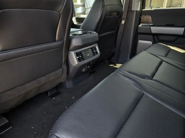 New 2026 Agate Black Metallic Ford F-250® Lariat® image 35