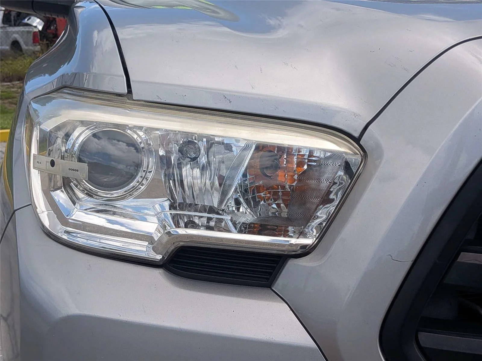 Used 2019 Silver Toyota SR image 9