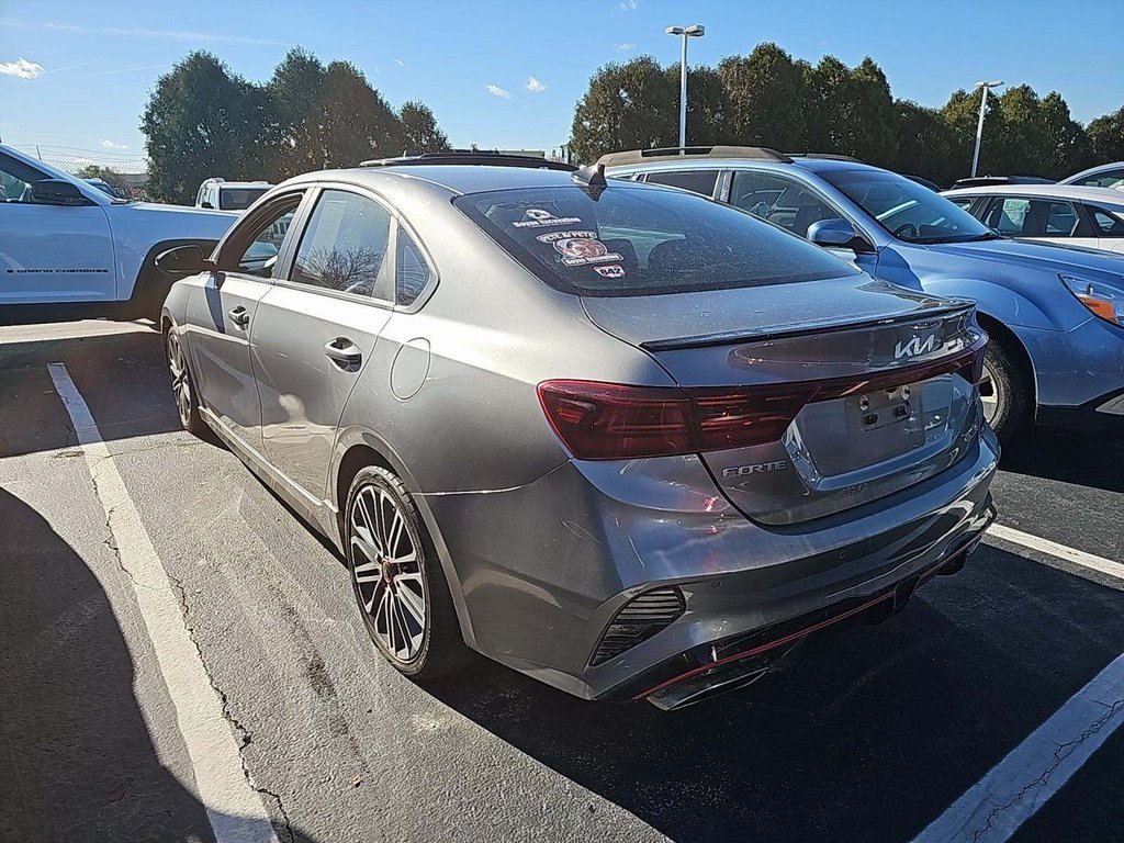 2022 Kia Forte GT photo 2