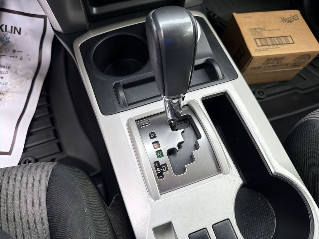 Used 2019 White Toyota SR5 image 19