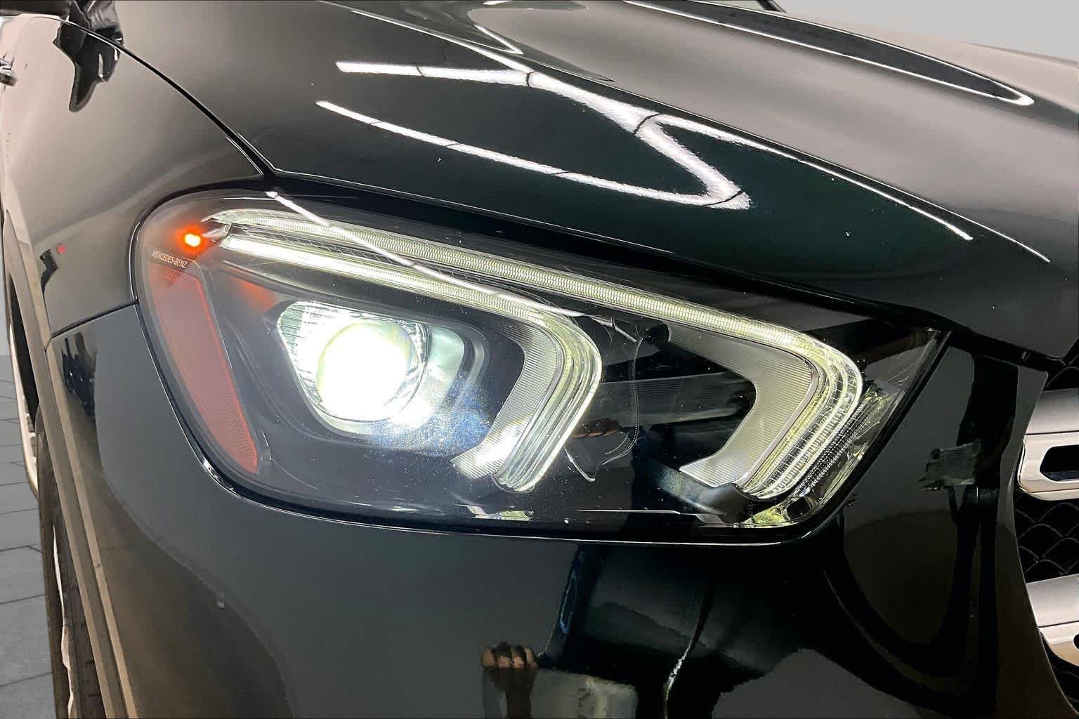 Used 2020 Emerald Green Metallic Mercedes-Benz GLE 350 image 27