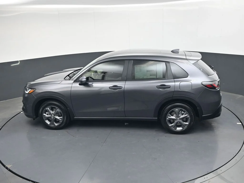 New 2026 Modern Steel Metallic Honda LX image 19