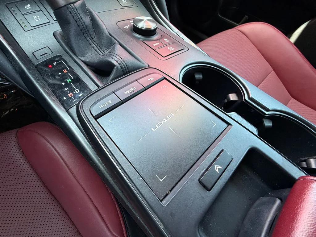 Used 2023 White Lexus 300 image 19