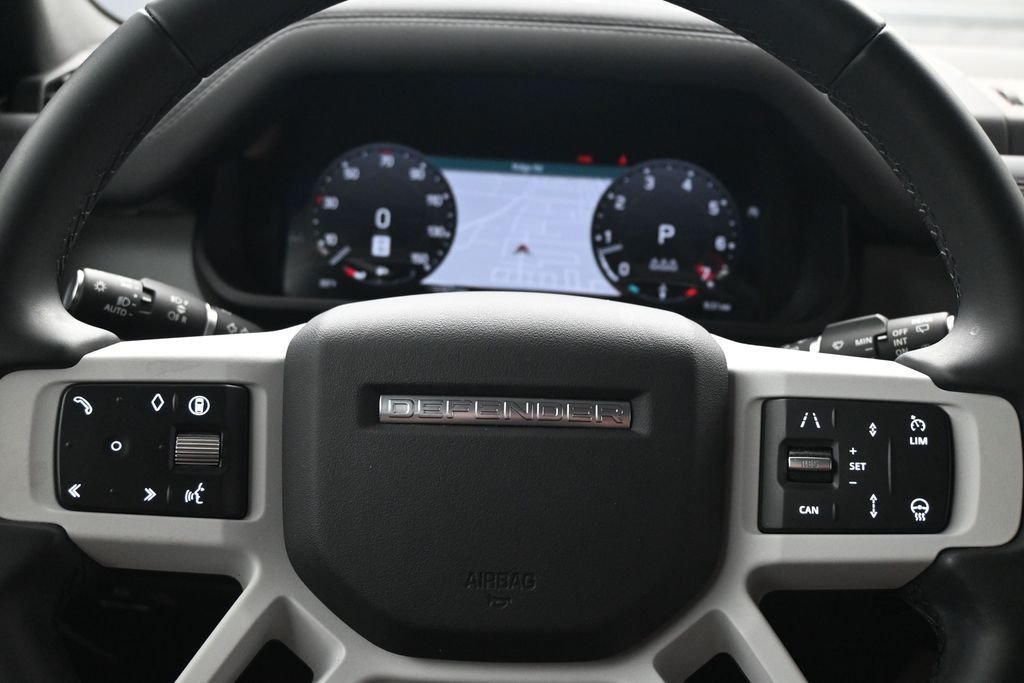 Certified Used 2025 White Land Rover S image 18