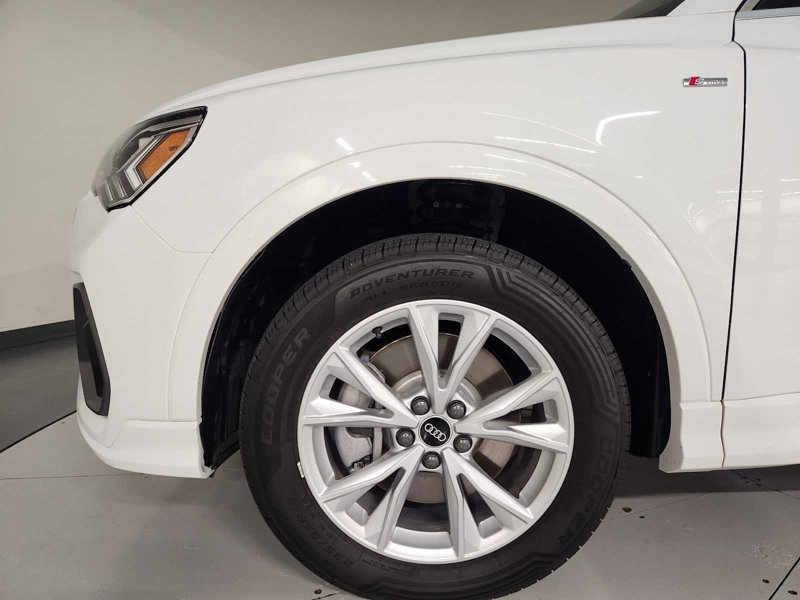 Used 2024 Arkona White Audi S line Premium image 11