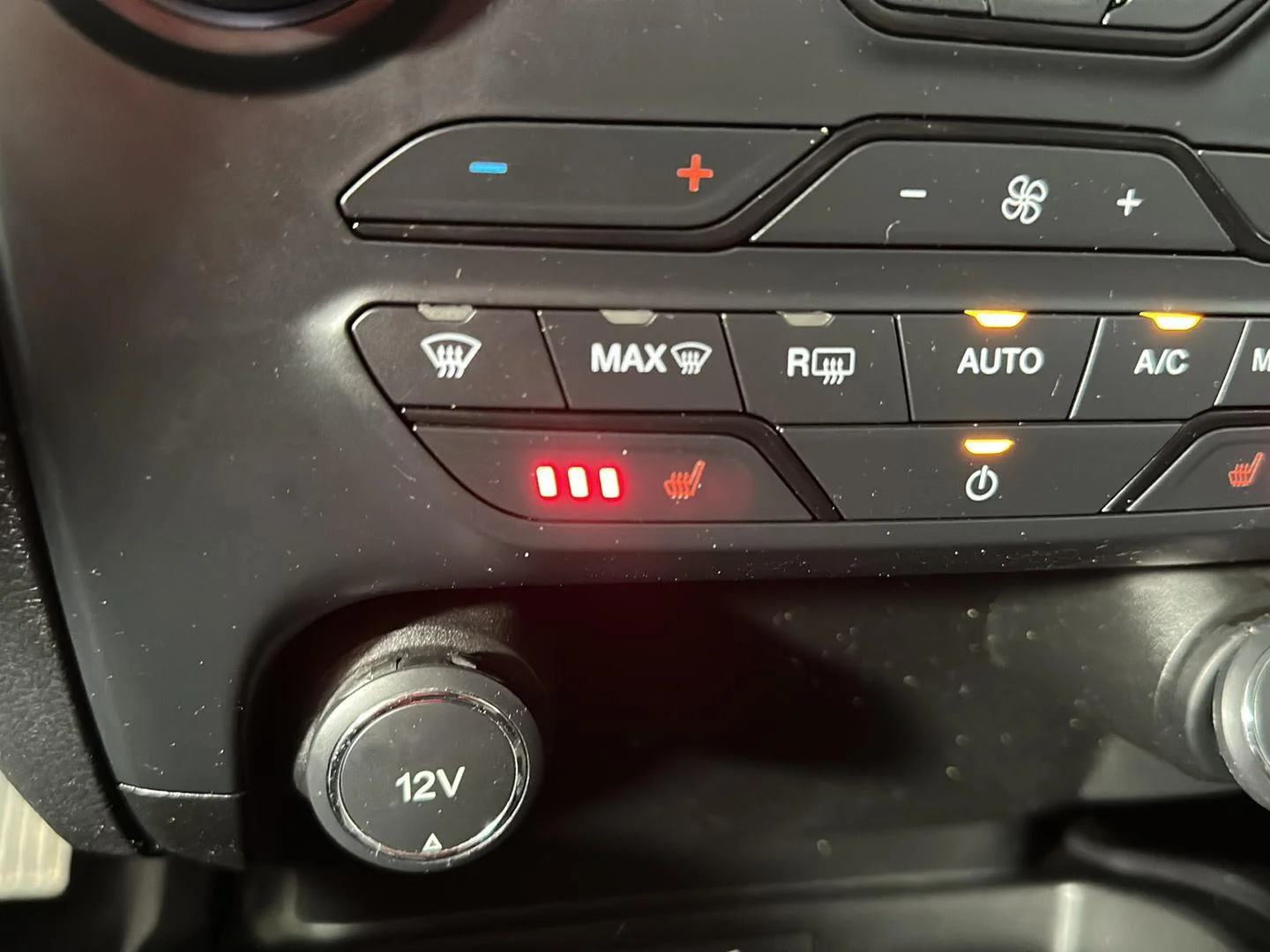 Used 2019 Oxford White Ford LARIAT image 26