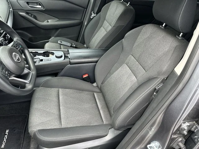 Used 2024 Gray Nissan SV image 15