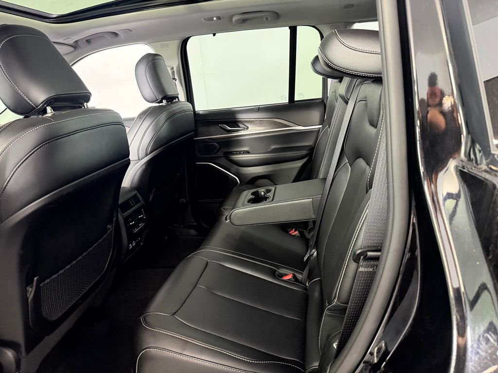 Used 2023 Black Jeep 4xe image 25