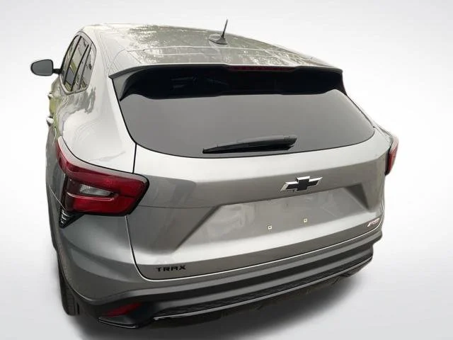 Used 2024 Gray Chevrolet 1RS image 8