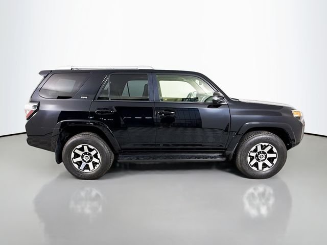 Used 2016 Black Toyota SR5 Premium image 8