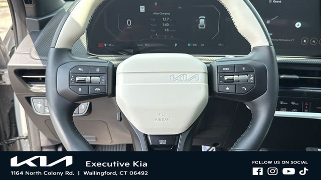 New 2026 Wolf Gray Kia GT-Line AWD image 12