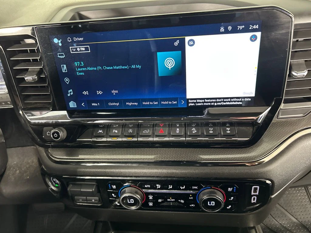 Used 2024 Blue Chevrolet ZR2 image 16