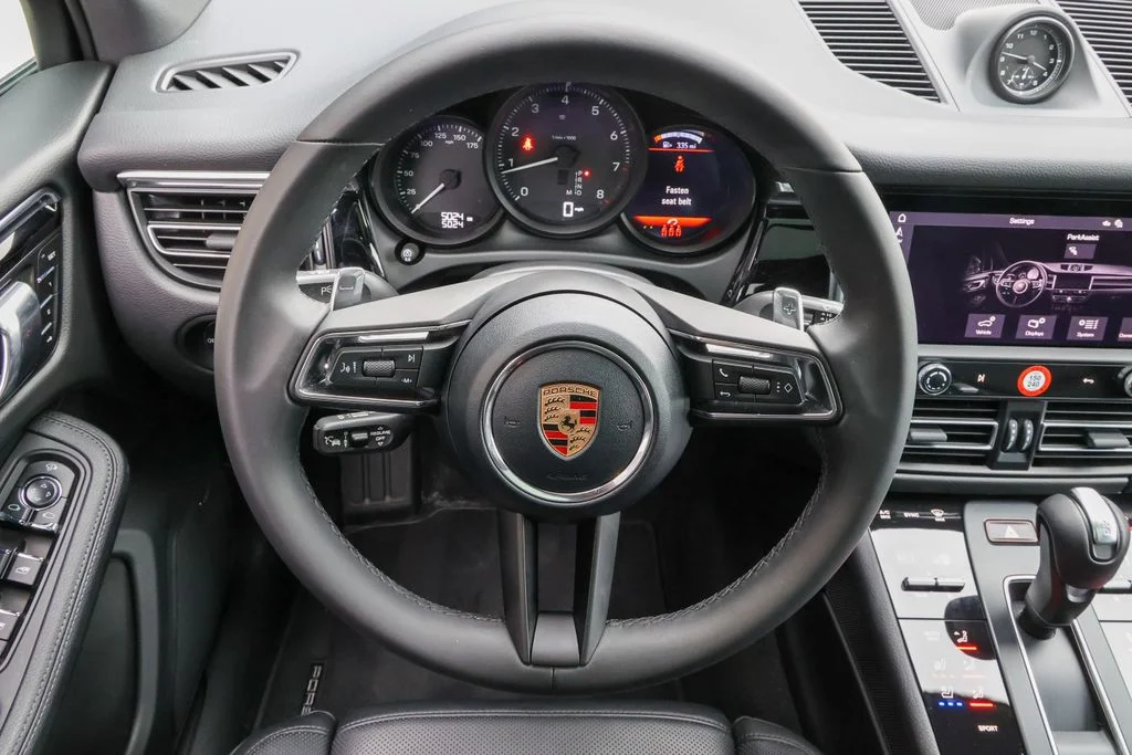 Certified Used 2026  Porsche  image 33