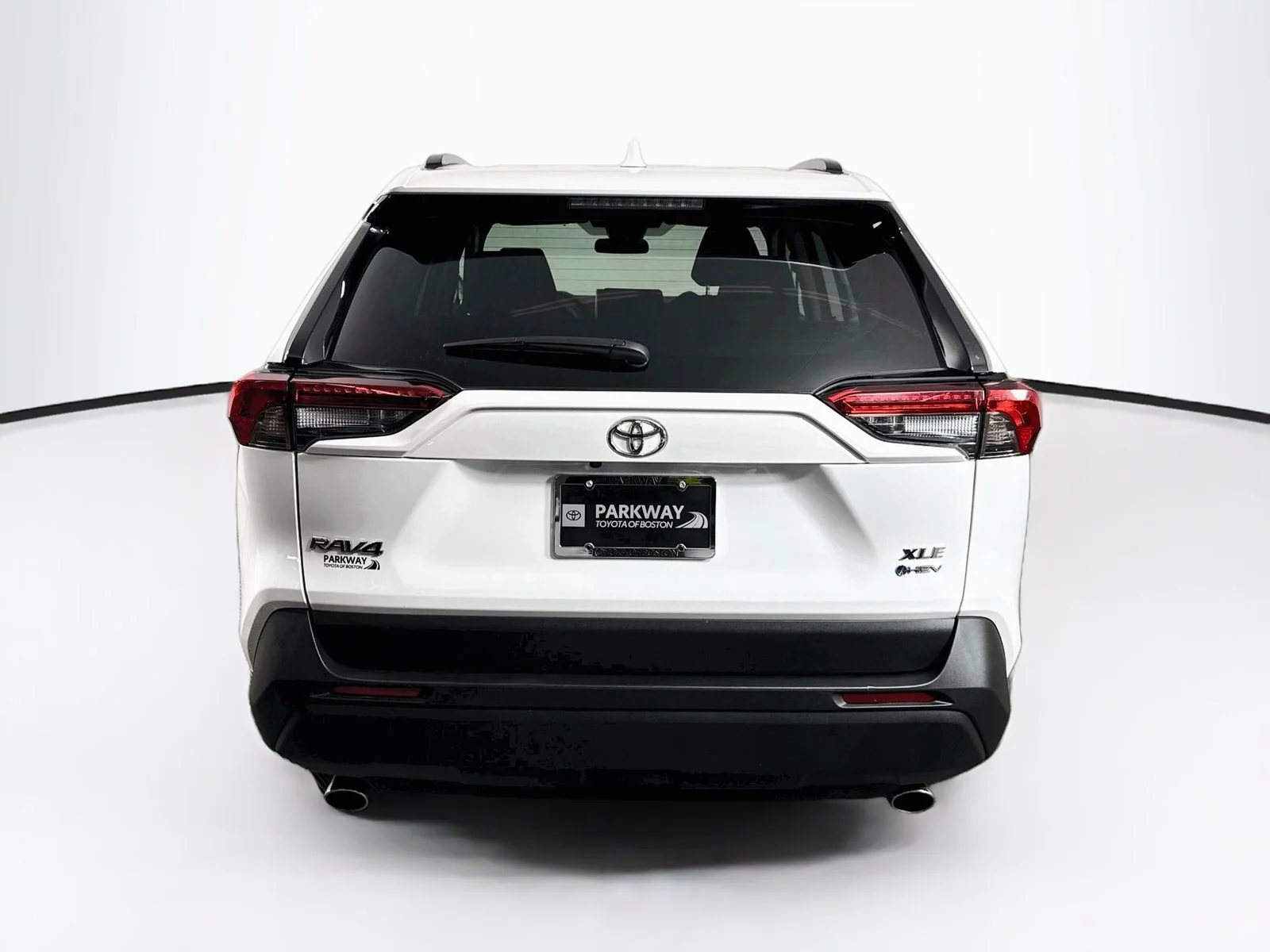 Certified Used 2025 White Toyota XLE image 23