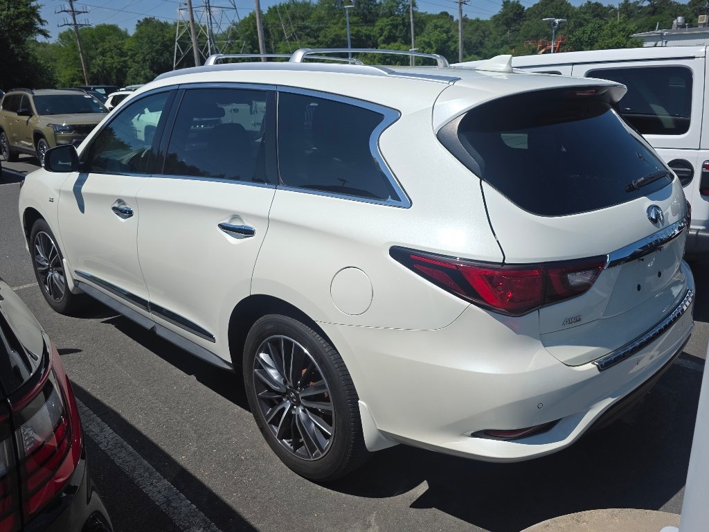 Used 2020 Majestic White INFINITI Signature Edition image 6
