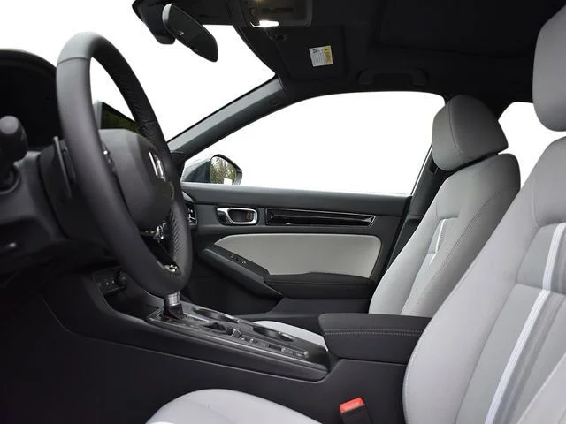 New 2026 Platinum White Pearl Honda Sport Hybrid image 7