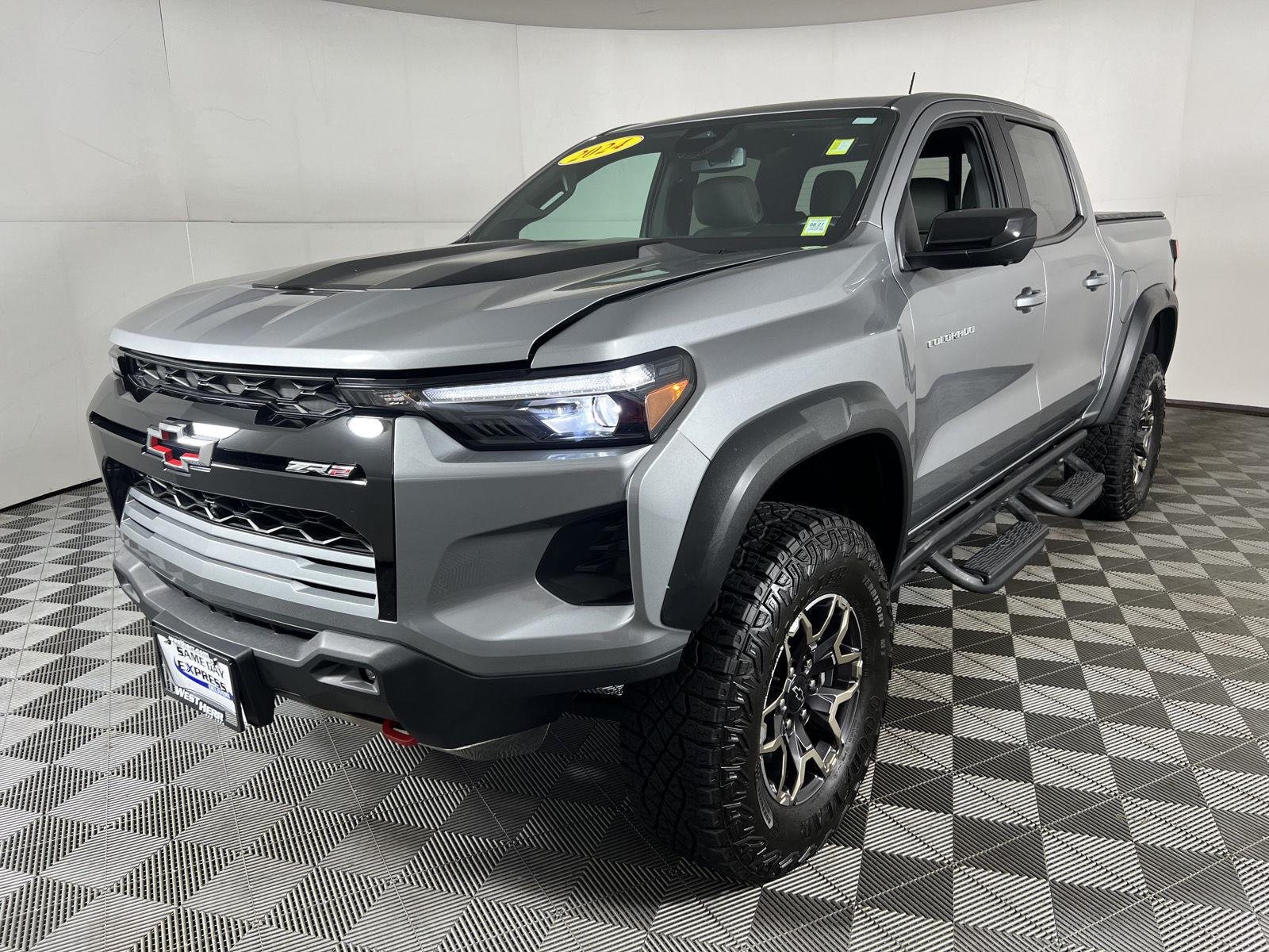 Used 2024 Sterling Gray Metallic Chevrolet ZR2 image 44