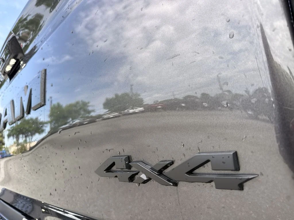 2026 RAM 1500 Laramie - Photo 6